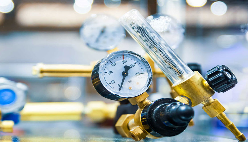 Plinske jeklenke ISO 15996 - Značilnosti in tipsko testiranje ventilov jeklenk z napravami za preostali tlak