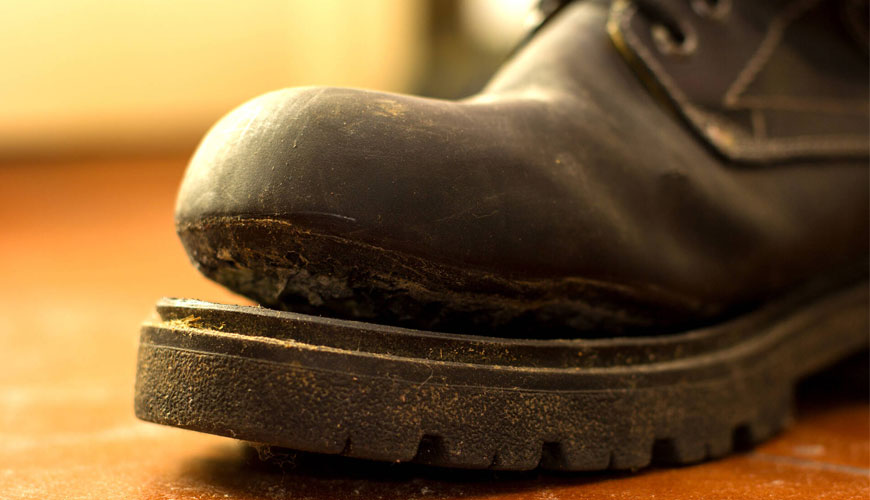 ISO 17696 鞋類 - 鞋面、襯里和襪子的測試方法 - 撕裂強度