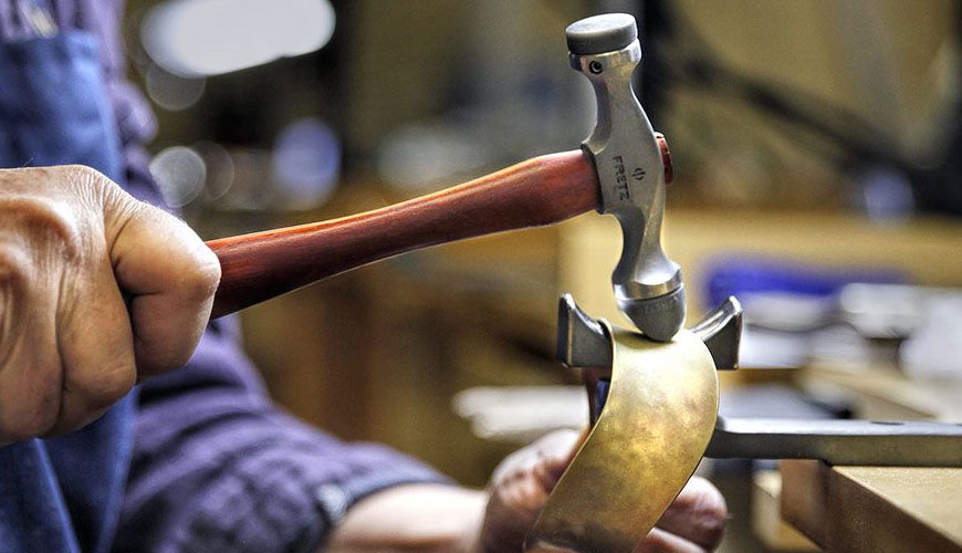 ISO 3327 Metales duros, ensayo estándar para la determinación de la resistencia al corte transversal ISO 3327 Metales duros, ensayo estándar para la determinación de la resistencia al corte transversal