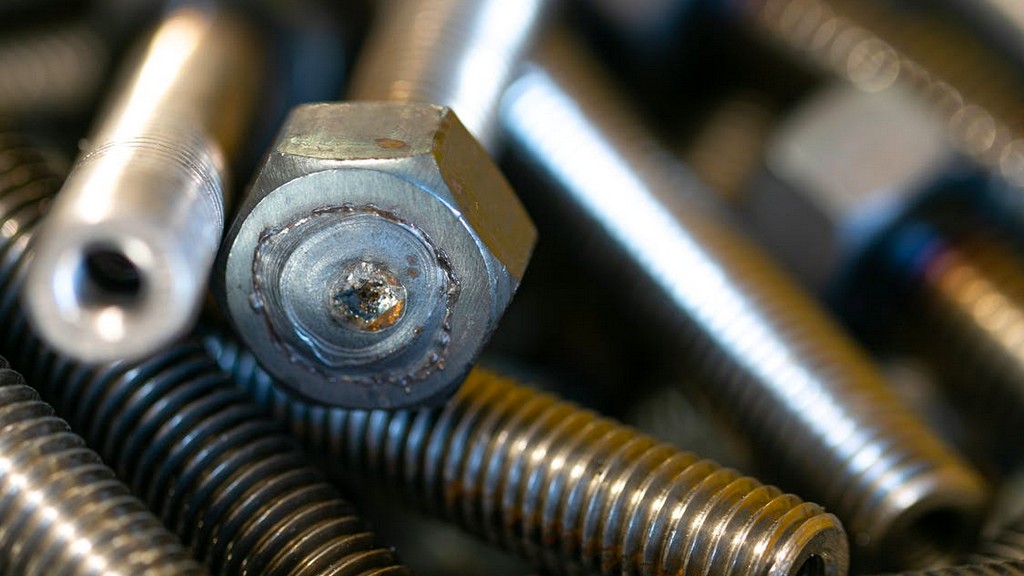 Mechanical Properties of ISO 898-1 Fasteners - Made of Carbon Steel and Alloy Steel - Part 1: Bolts, Screws and Studs with Specified Strength Class - Normal Thread and Fine Thread Thread