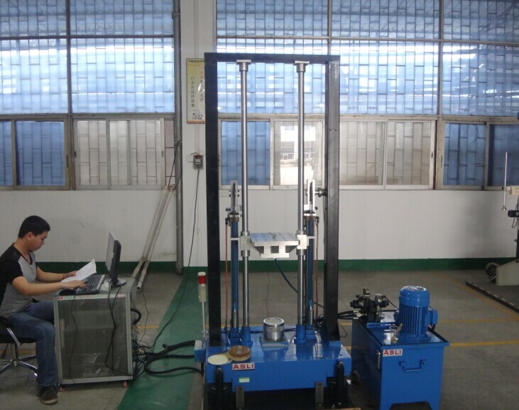 Mechanischer Stoßtest Mechanischer Stoßtest