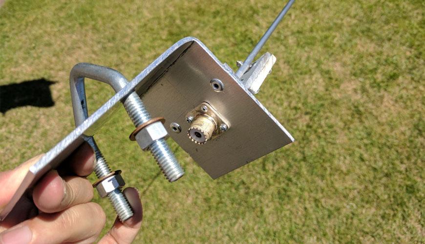 MIL-DTL-25707 Antenna - Test for Flush Mount