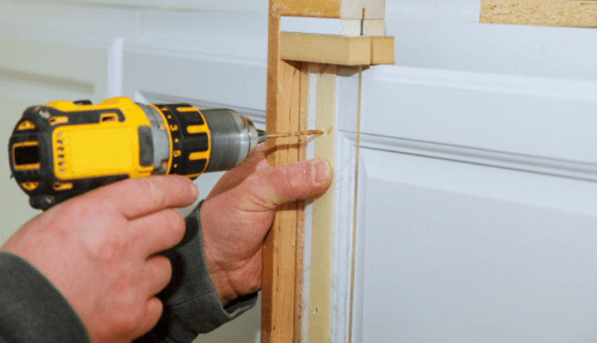 NF D69-302 Mobilya Donanımı - Uzatma Elemanlarının ve Bunların Bileşenlerinin Sağlamlığı ve Dayanıklılığı