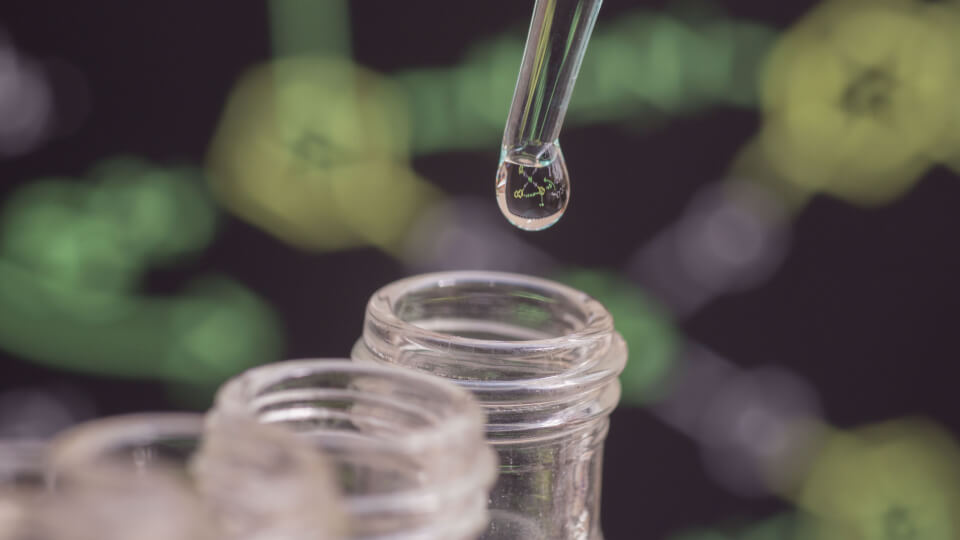 Thử nghiệm độ nhạy cảm với chất lỏng