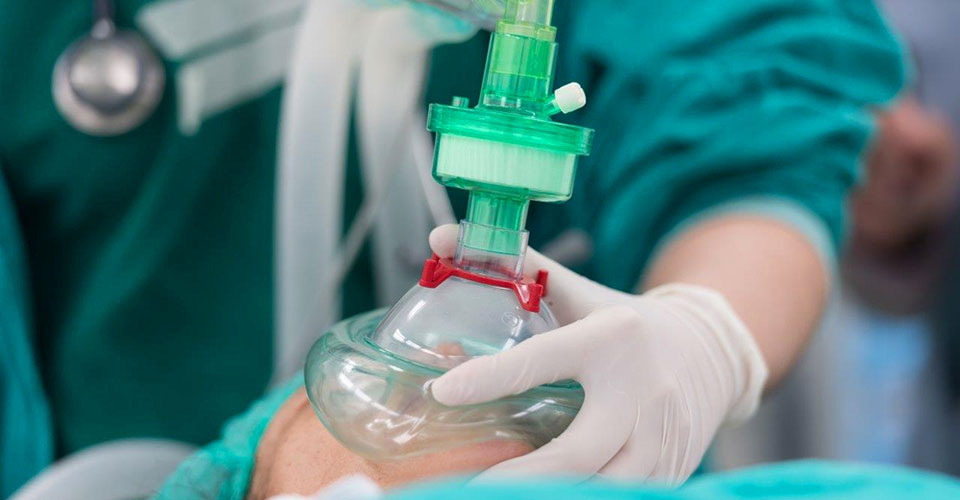 Priključitev cevi za vzorčenje plina TS EN 13014 na anestezijo in dihalno opremo