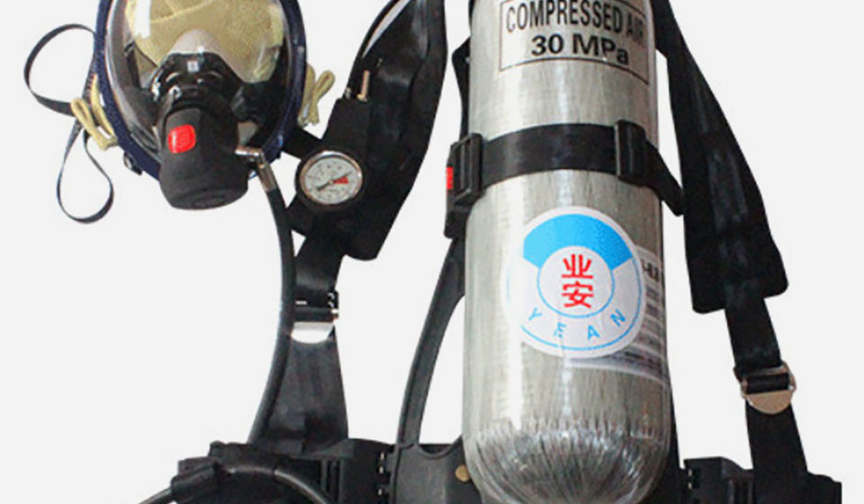 Respiratorna oprema TS EN 250 - samozadostna naprava za potapljanje s stisnjenim zrakom iz odprtega kroga