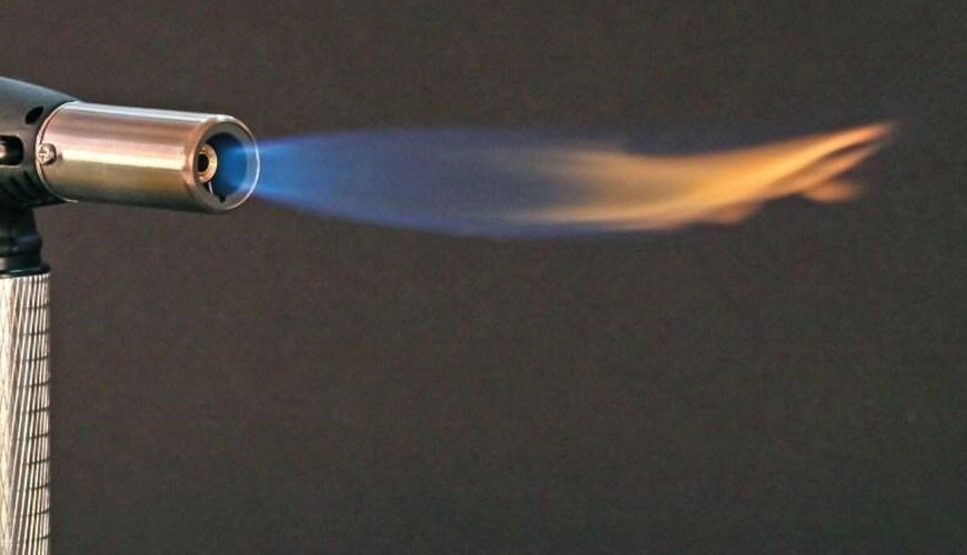 UL 1581 VW-1 Dikey Tepsi Alev ve Dikey Tel Alev Testi