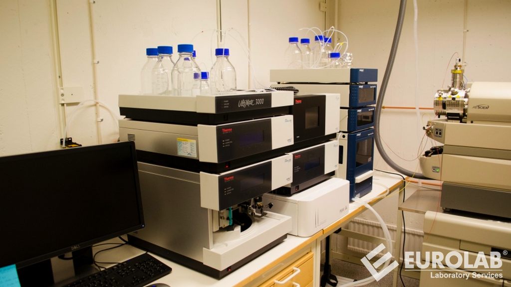 Testni laboratorij za tekočinsko kromatografijo z visoko zmogljivostjo (HPLC)